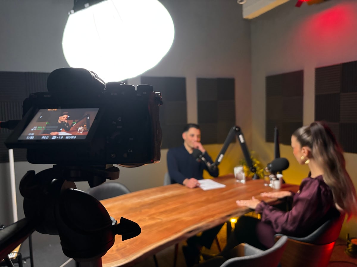 Nikos Tsolakis in the Stories Beyond Profit studio